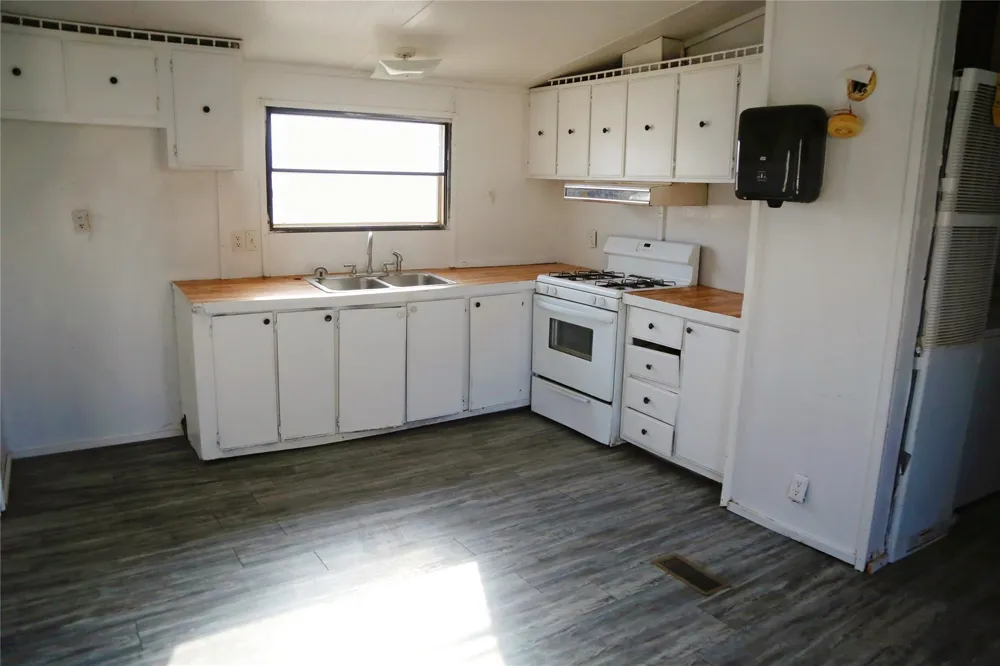 6409 County Road 1630 Shallowater, TX 79363