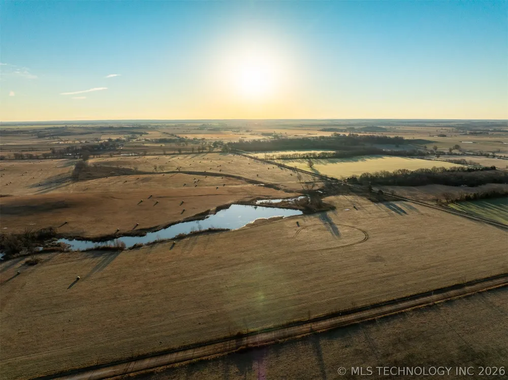 220 E 220 ROAD Afton, OK 74331