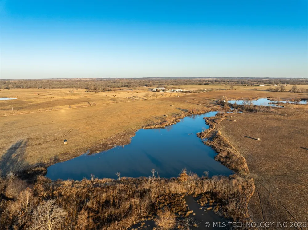 220 E 220 ROAD Afton, OK 74331