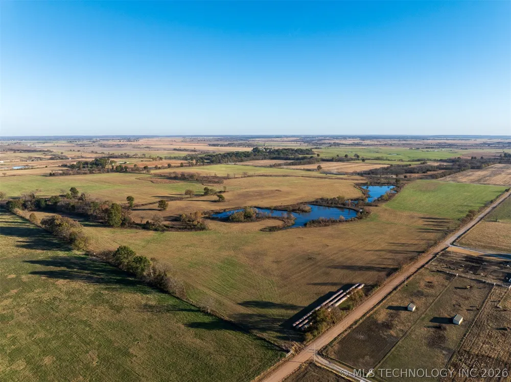 220 E 220 ROAD Afton, OK 74331