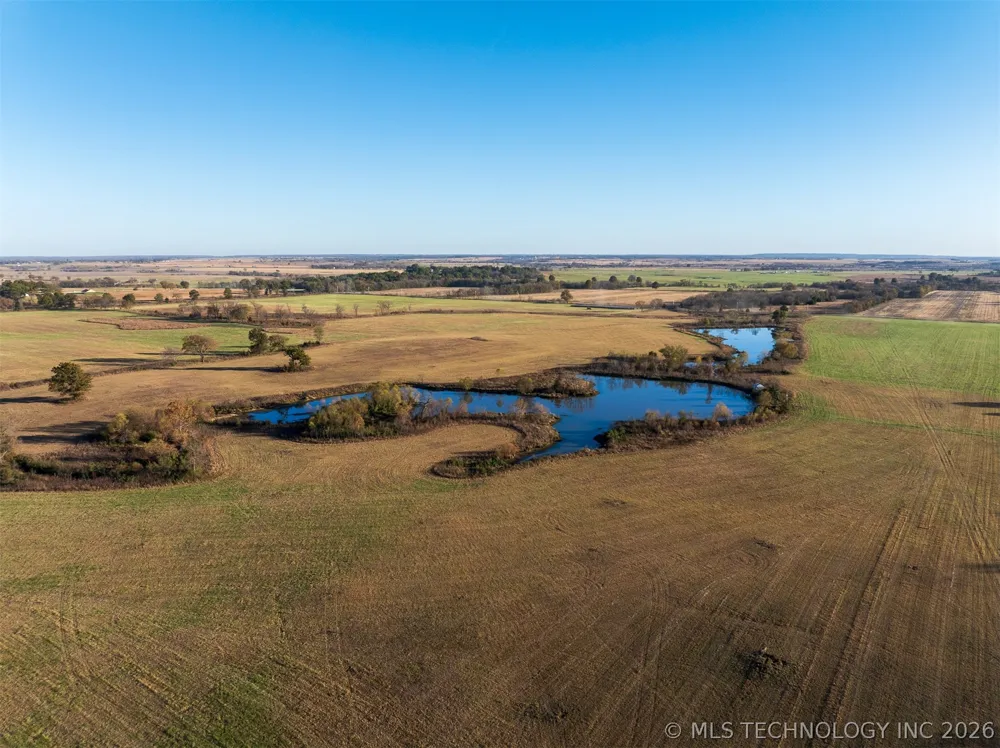 220 E 220 ROAD Afton, OK 74331