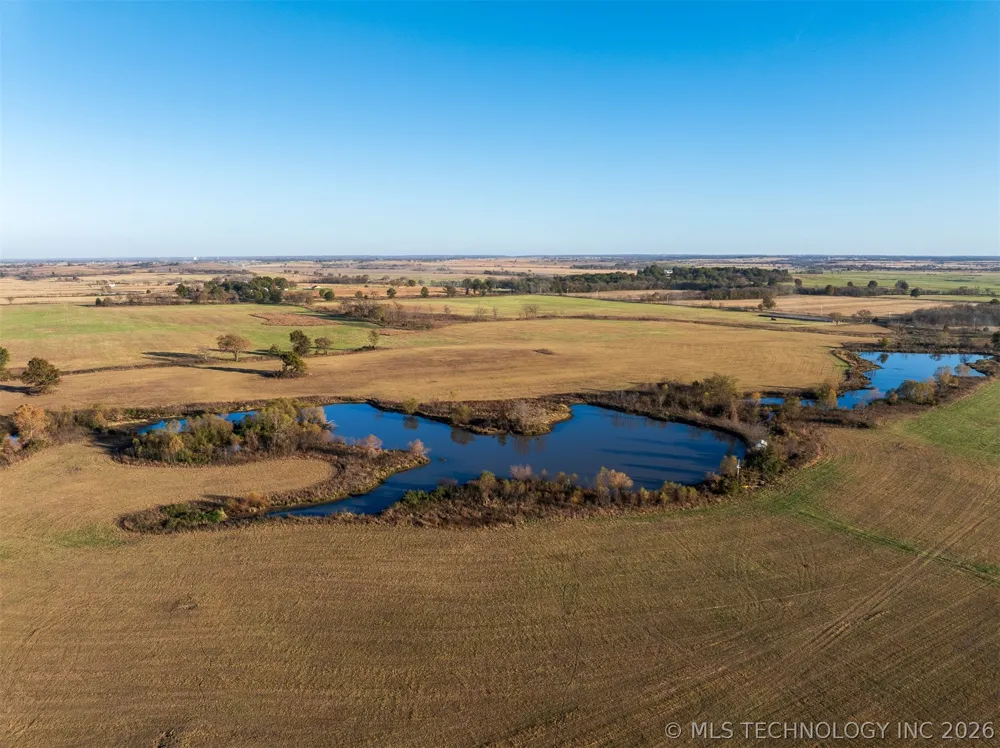 220 E 220 ROAD Afton, OK 74331