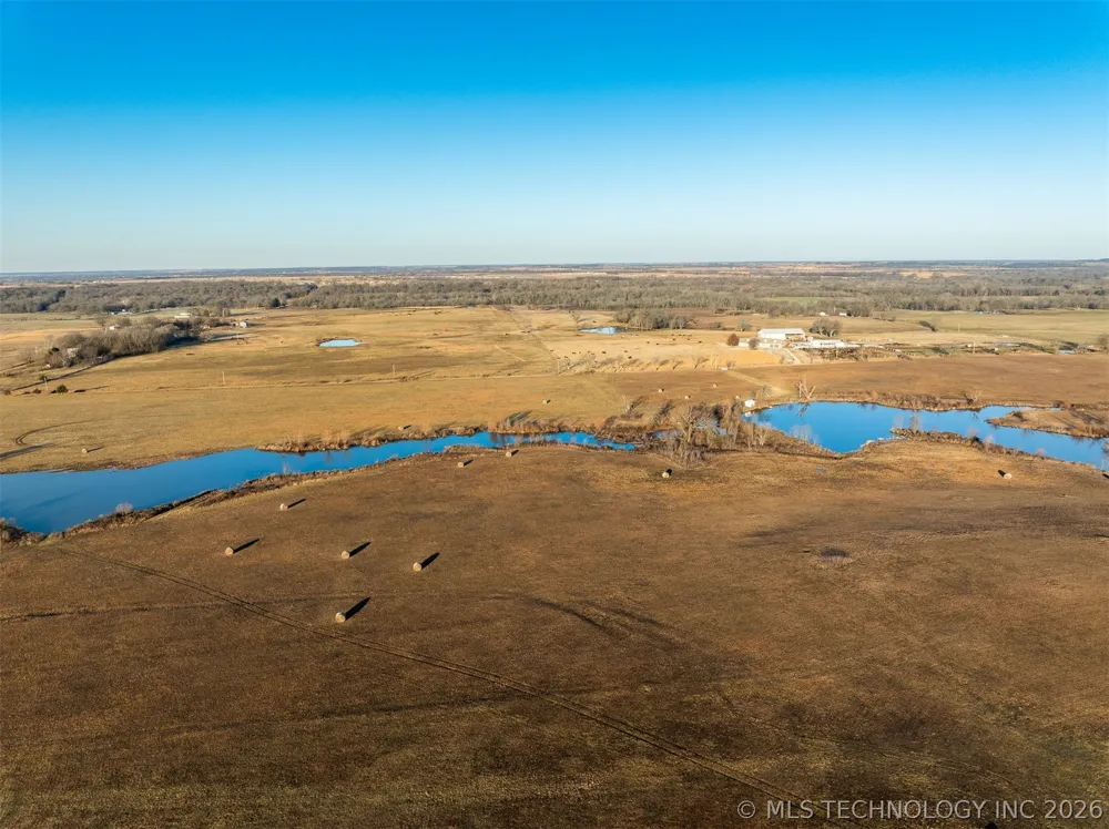 220 E 220 ROAD Afton, OK 74331