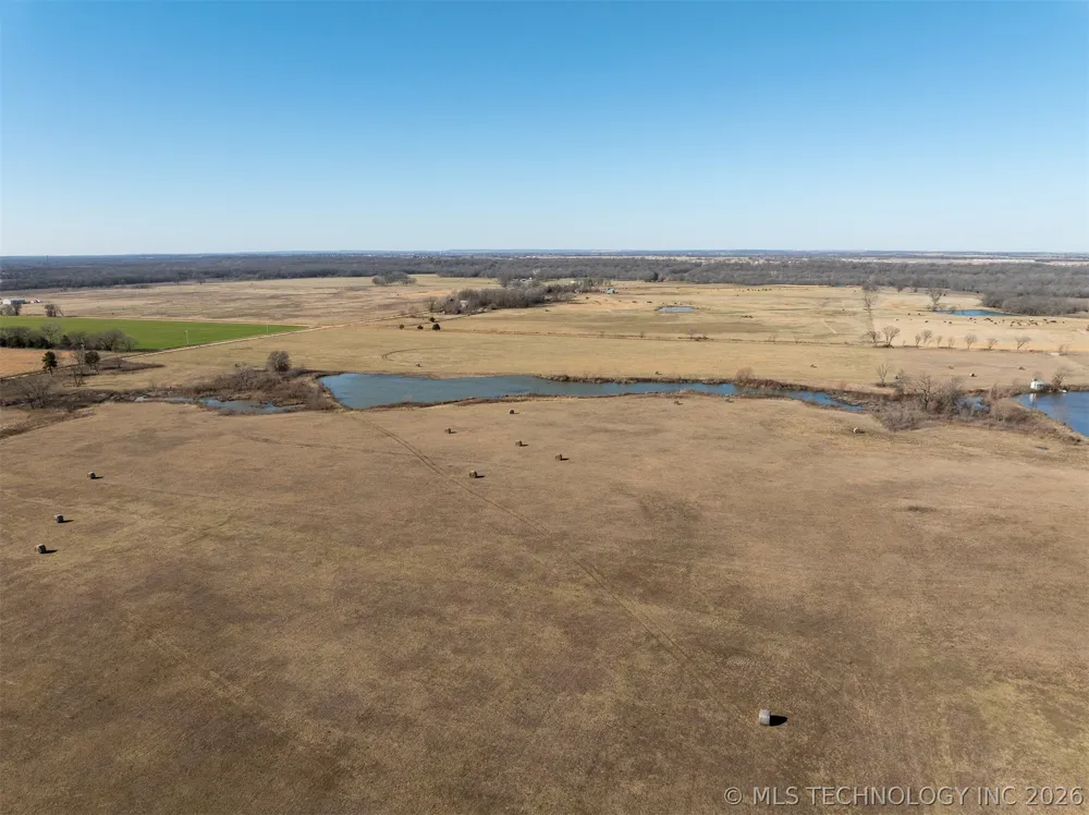 220 E 220 ROAD Afton, OK 74331