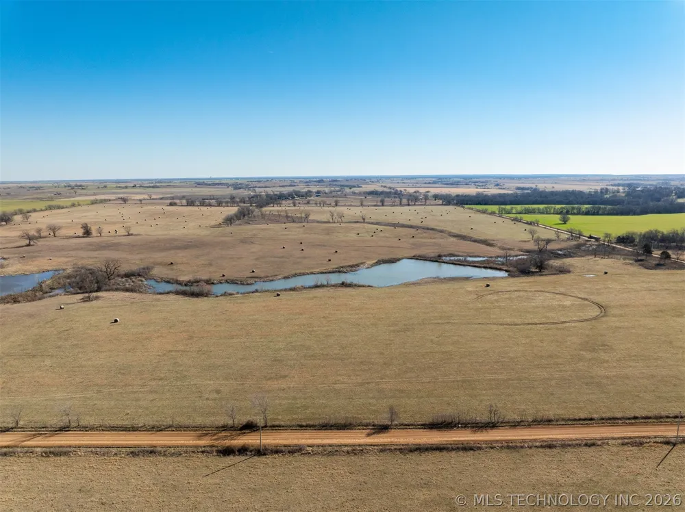 220 E 220 ROAD Afton, OK 74331