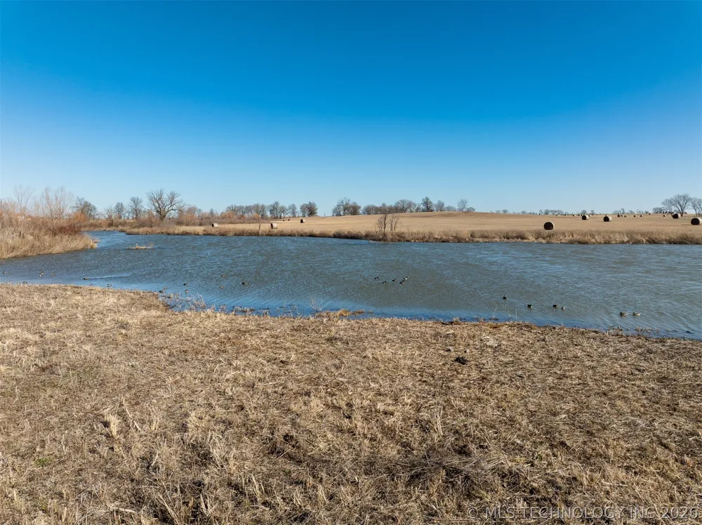 220 E 220 ROAD Afton, OK 74331