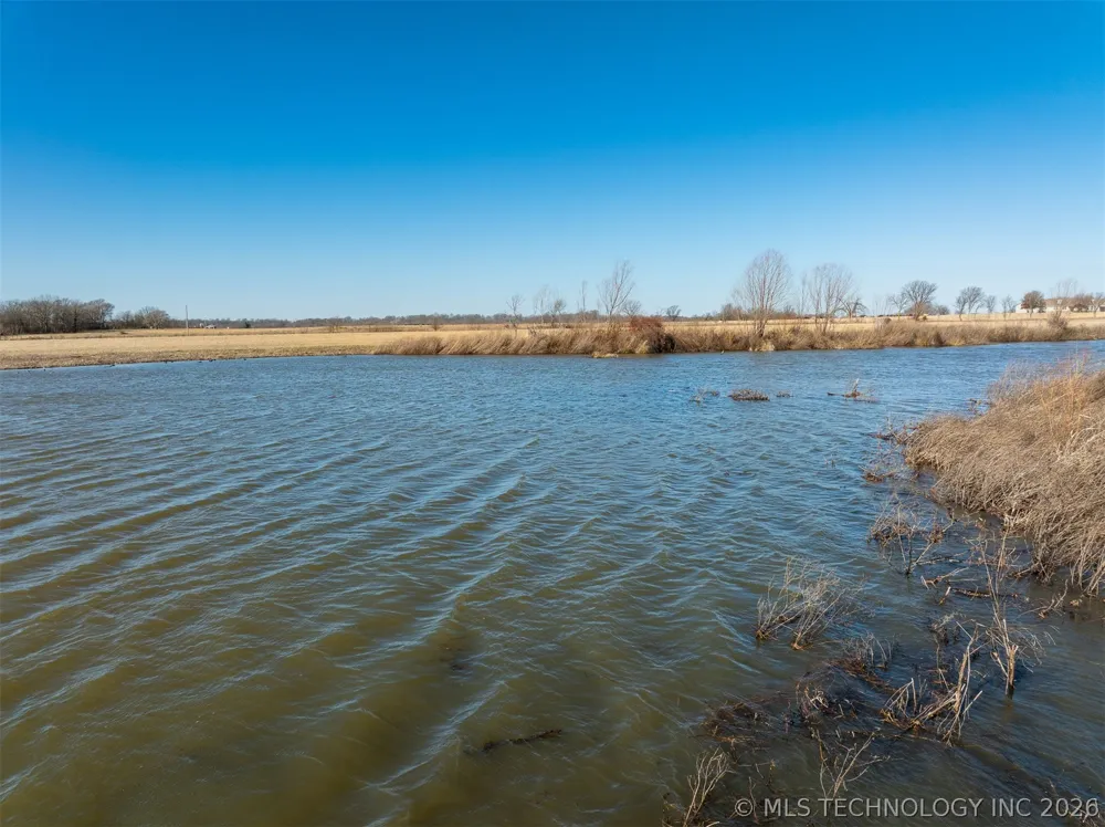 220 E 220 ROAD Afton, OK 74331