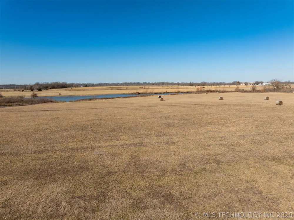 220 E 220 ROAD Afton, OK 74331