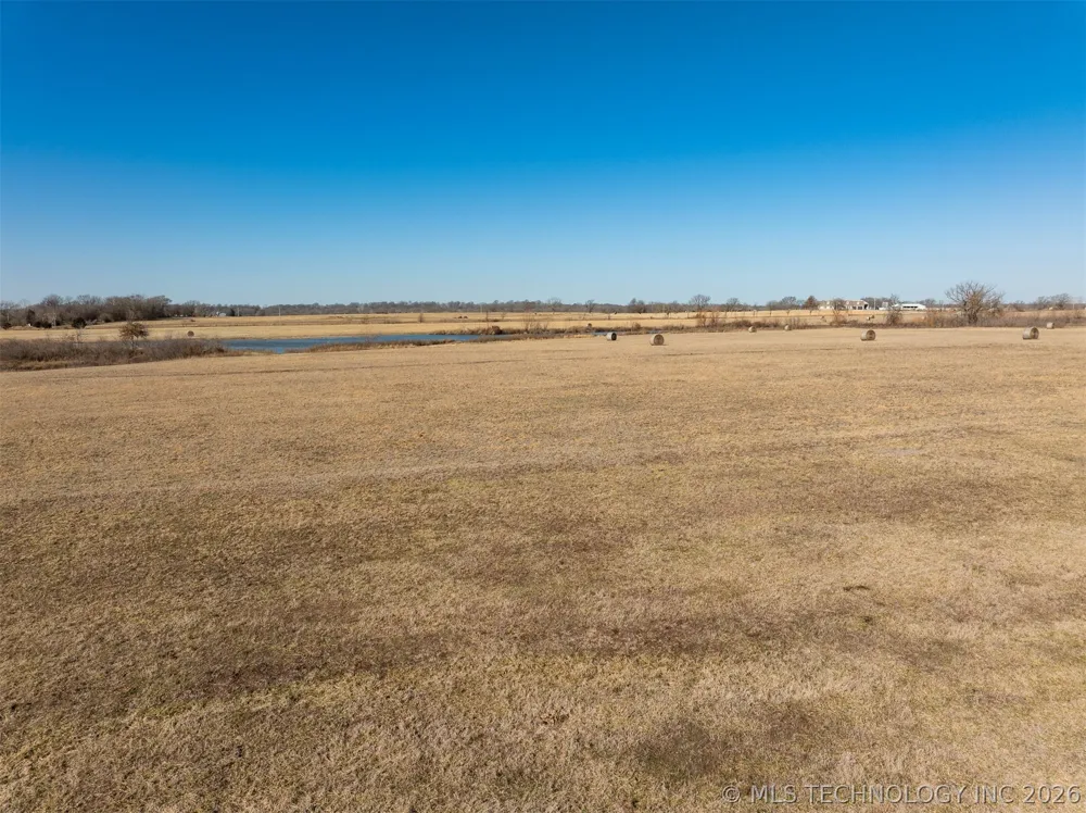 220 E 220 ROAD Afton, OK 74331