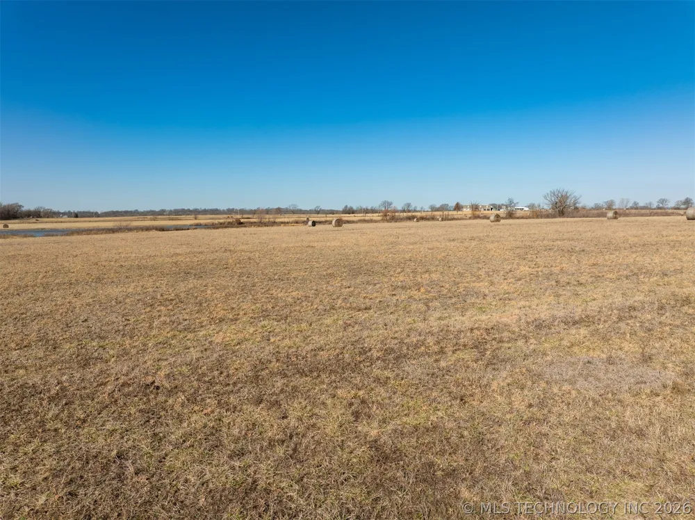 220 E 220 ROAD Afton, OK 74331