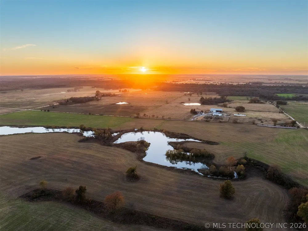 220 E 220 ROAD Afton, OK 74331