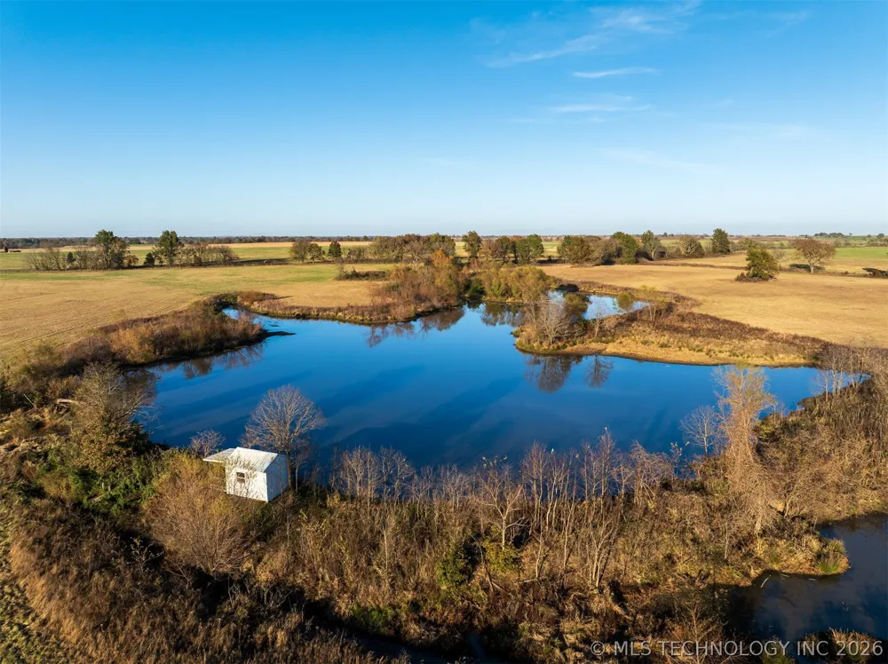 220 E 220 ROAD Afton, OK 74331