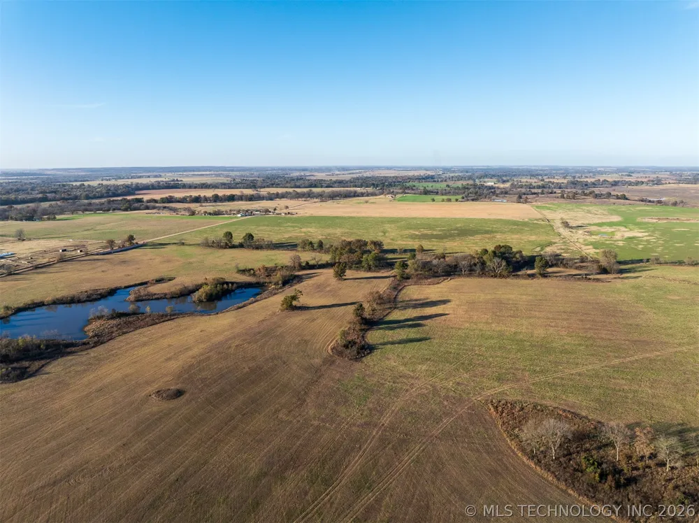 220 E 220 ROAD Afton, OK 74331