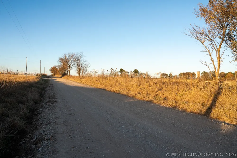 220 E 220 ROAD Afton, OK 74331