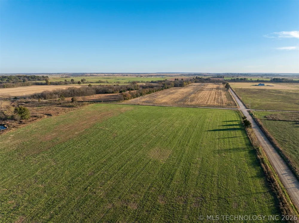 220 E 220 ROAD Afton, OK 74331