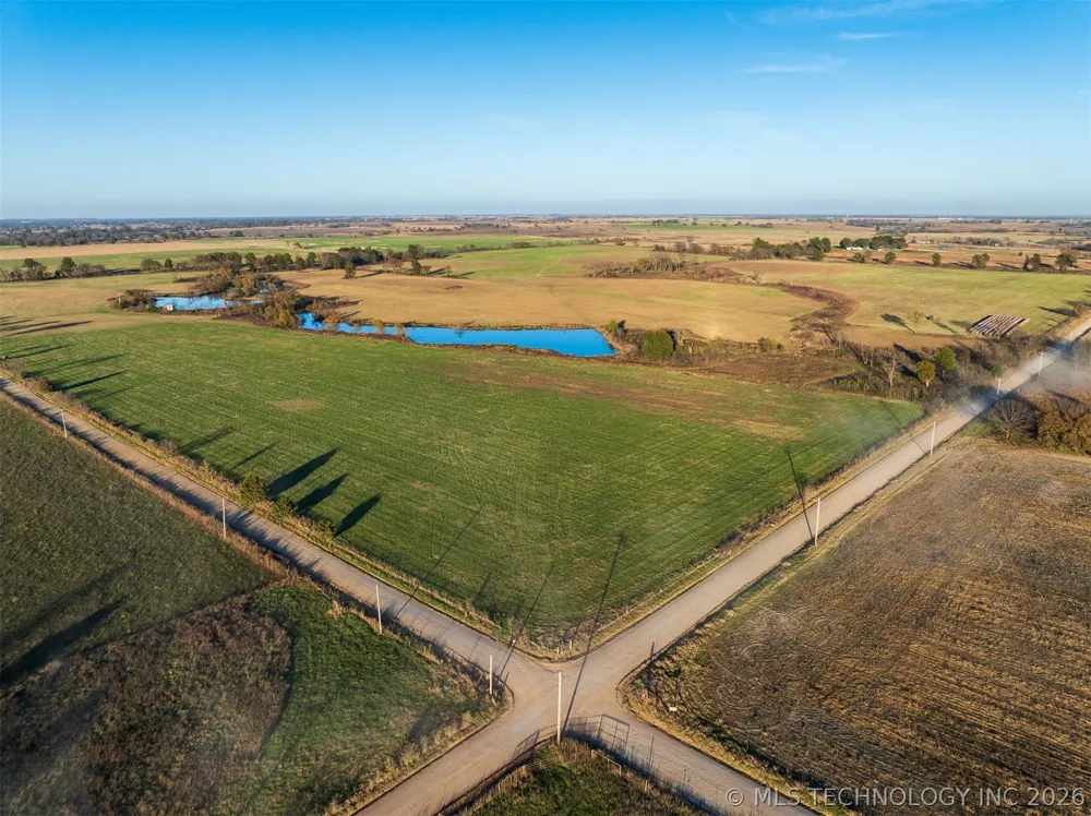 220 E 220 ROAD Afton, OK 74331