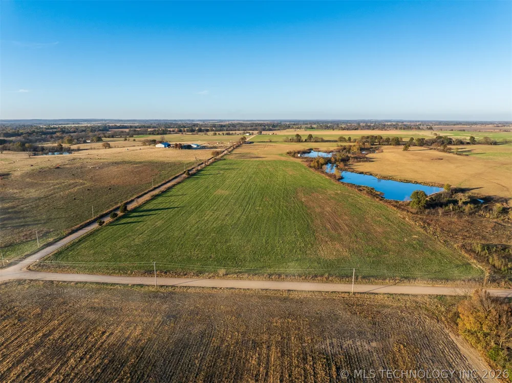 220 E 220 ROAD Afton, OK 74331