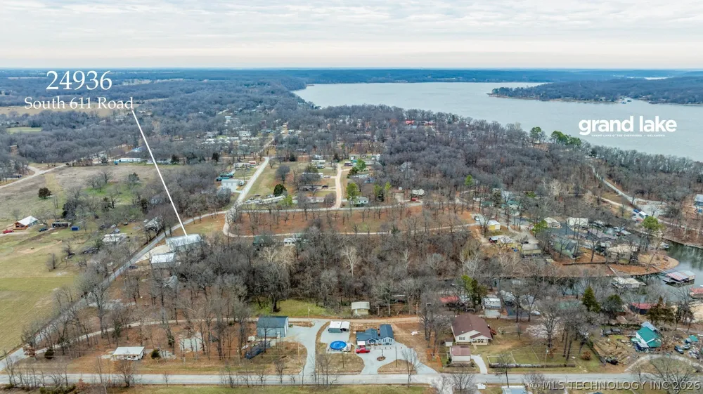24936 S 611 ROAD Grove, OK 74344