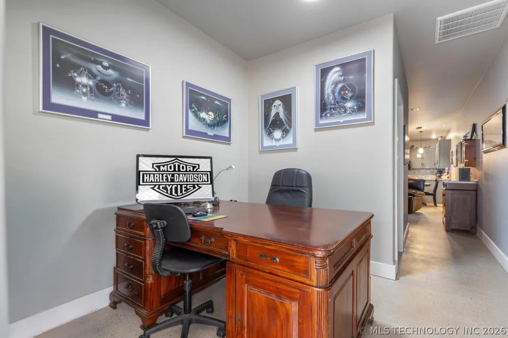 24936 S 611 ROAD Grove, OK 74344