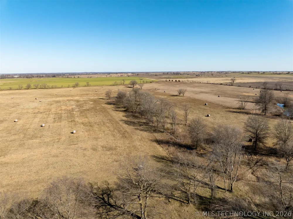 110 E 220 ROAD Afton, OK 74331