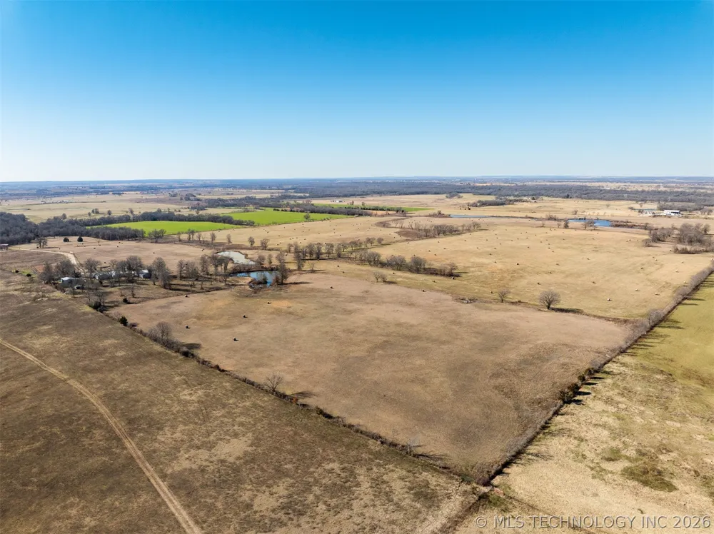 110 E 220 ROAD Afton, OK 74331