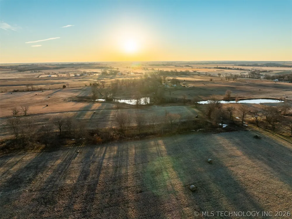 110 E 220 ROAD Afton, OK 74331