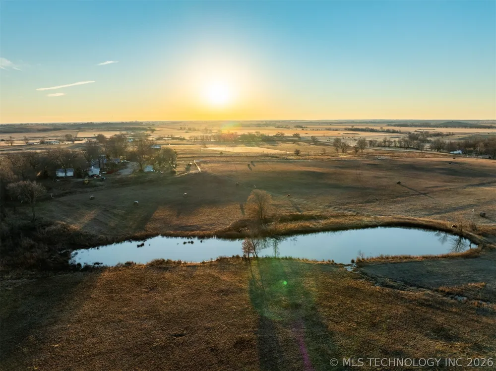 110 E 220 ROAD Afton, OK 74331