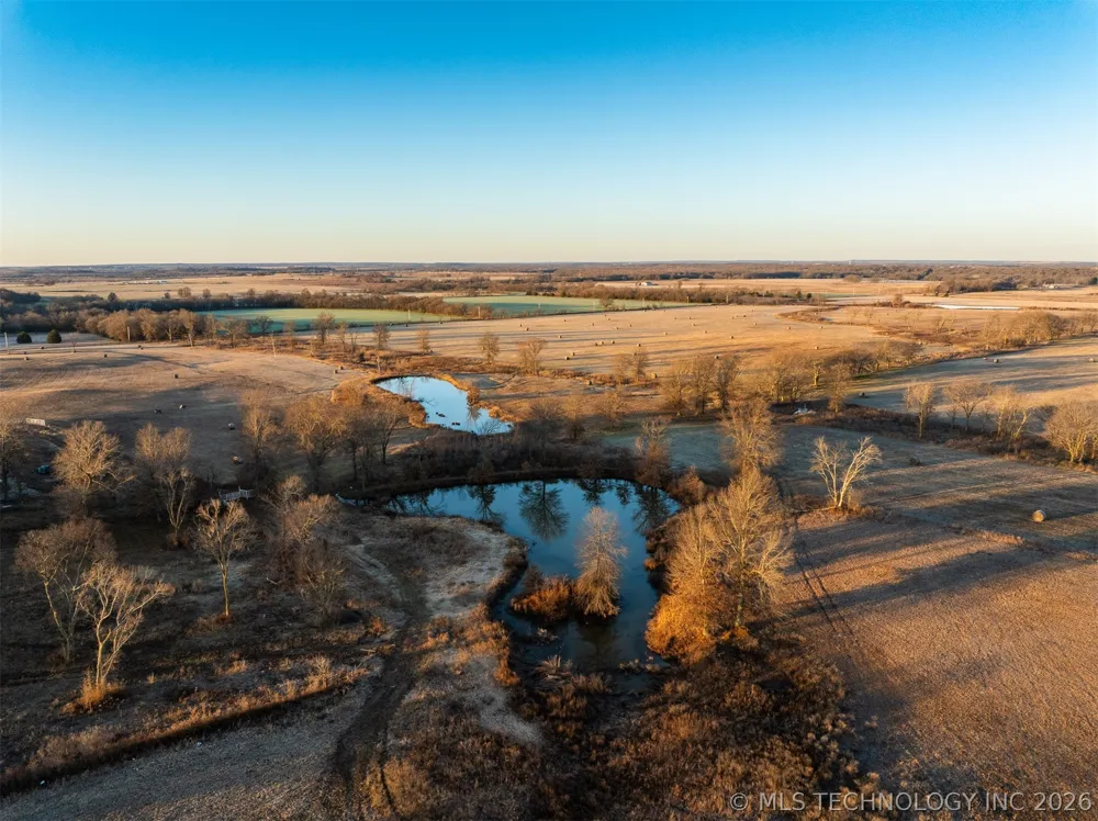 110 E 220 ROAD Afton, OK 74331