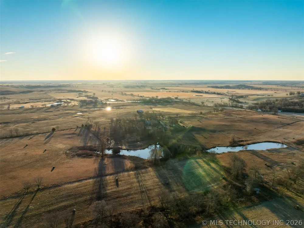 110 E 220 ROAD Afton, OK 74331