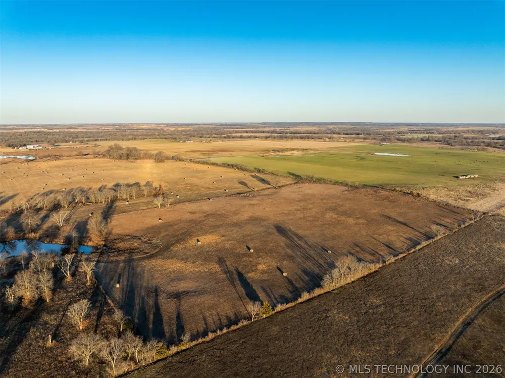 110 E 220 ROAD Afton, OK 74331