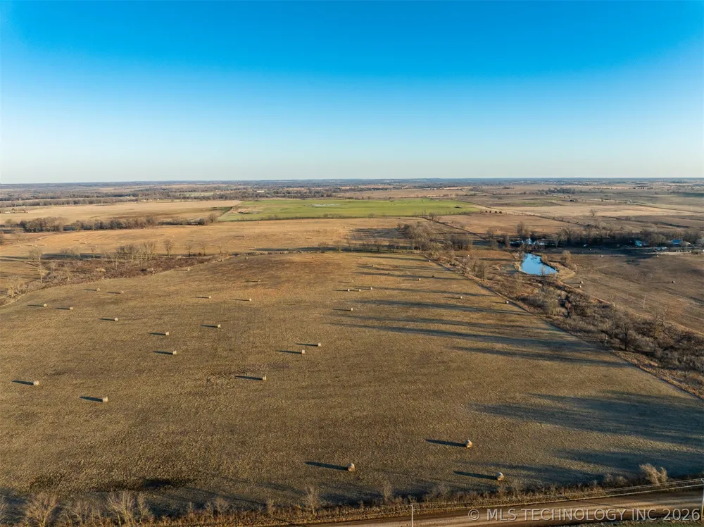 110 E 220 ROAD Afton, OK 74331