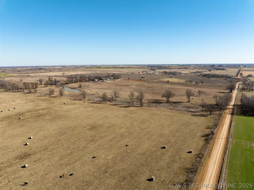 110 E 220 ROAD Afton, OK 74331
