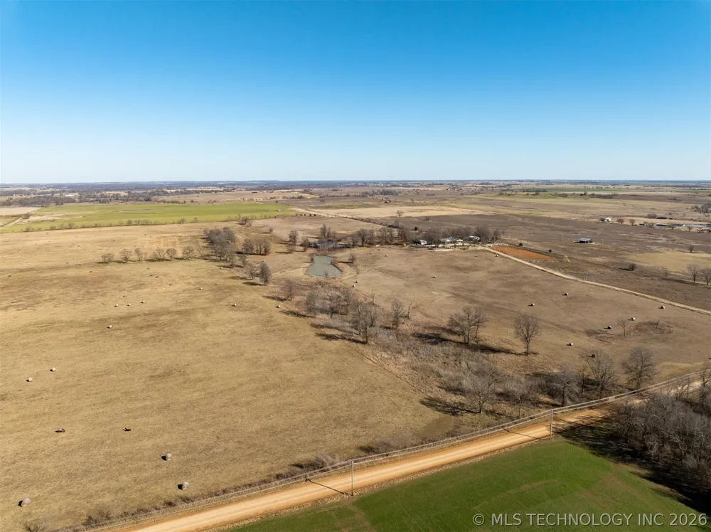 110 E 220 ROAD Afton, OK 74331