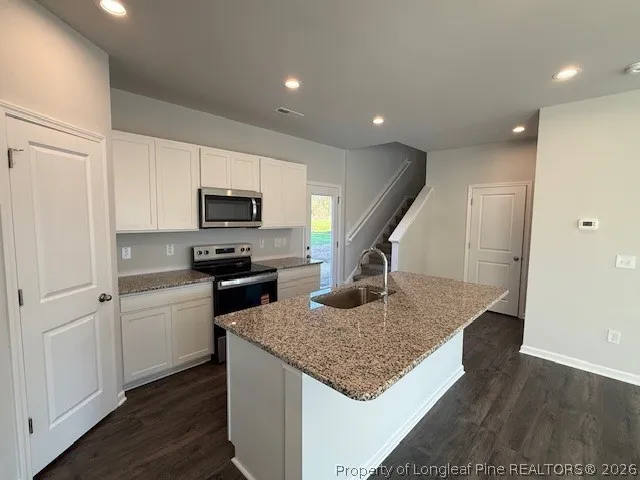 98 Stout Landing Dunn, NC 28334