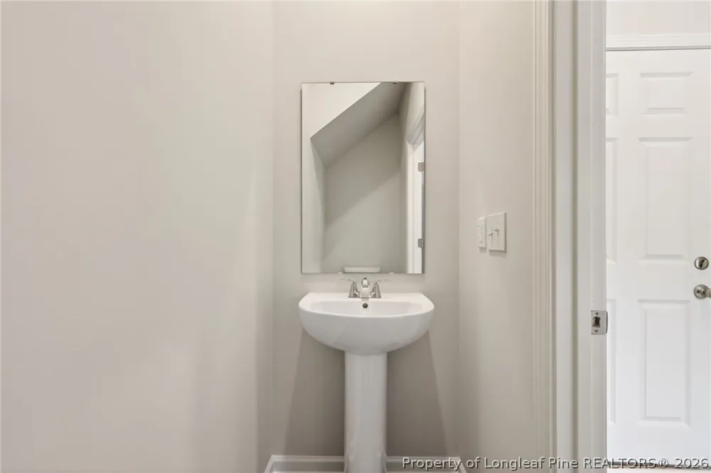 98 Stout Landing Dunn, NC 28334
