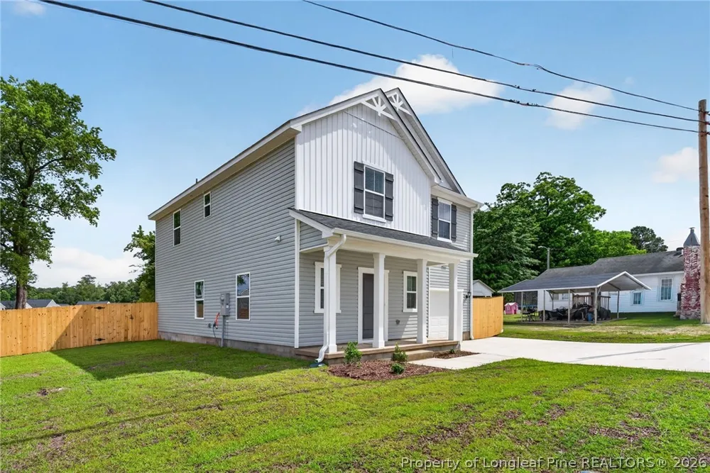1492 Erwin Road Dunn, NC 28334