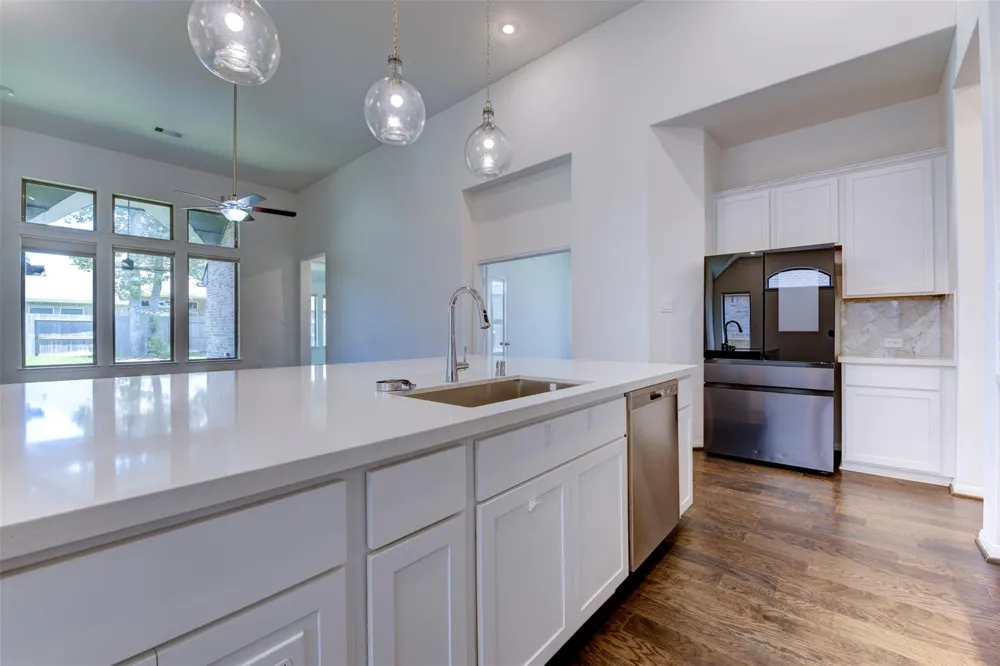 32311 Noble Creek Drive Conroe, TX 77385
