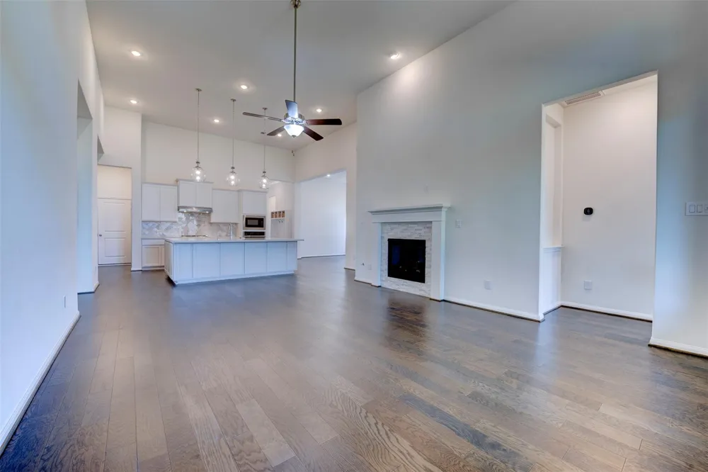 32311 Noble Creek Drive Conroe, TX 77385