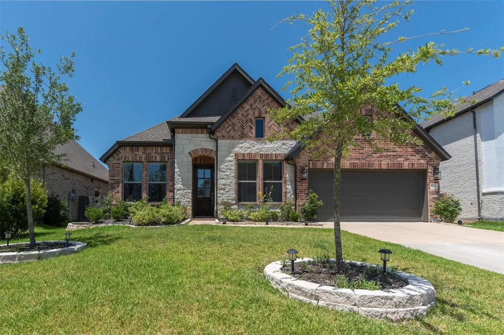32311 Noble Creek Drive Conroe, TX 77385