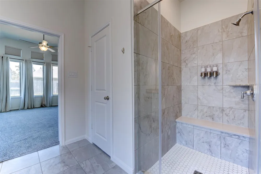 32311 Noble Creek Drive Conroe, TX 77385