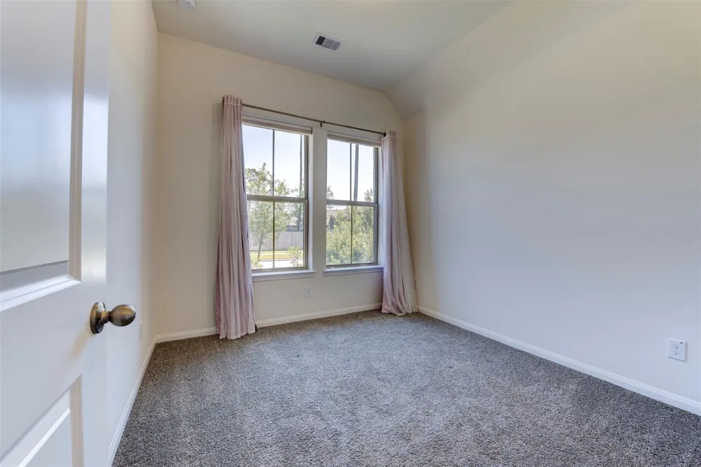 32311 Noble Creek Drive Conroe, TX 77385