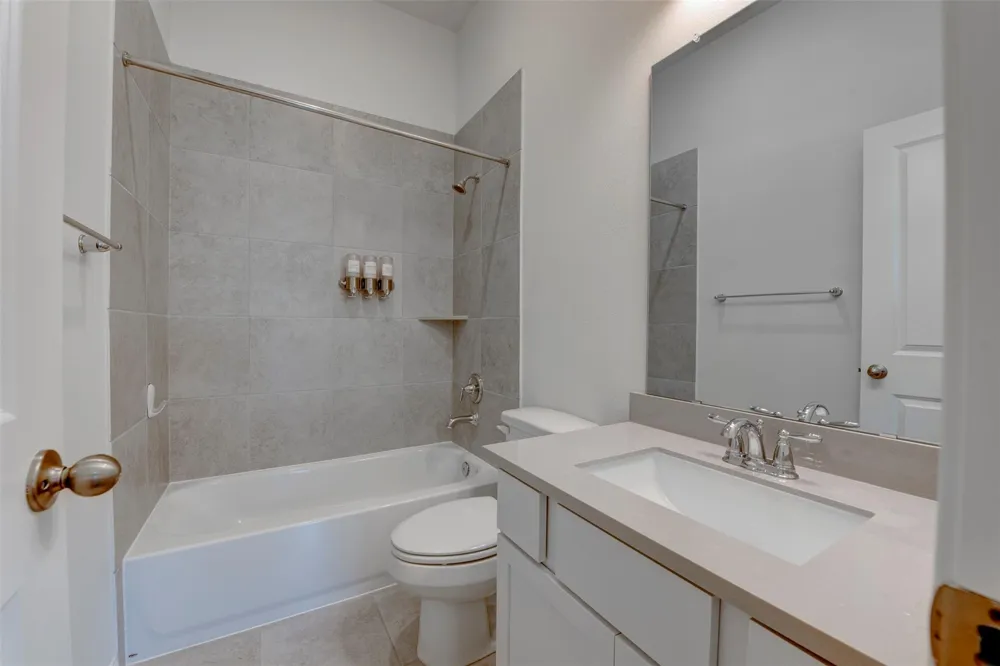 32311 Noble Creek Drive Conroe, TX 77385