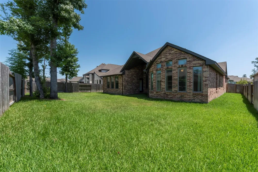 32311 Noble Creek Drive Conroe, TX 77385