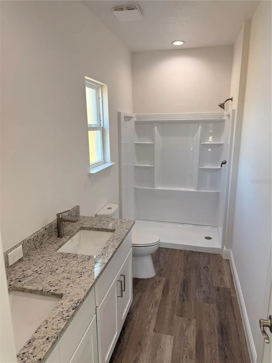 939 MOTON AVENUE Sanford, FL 32771