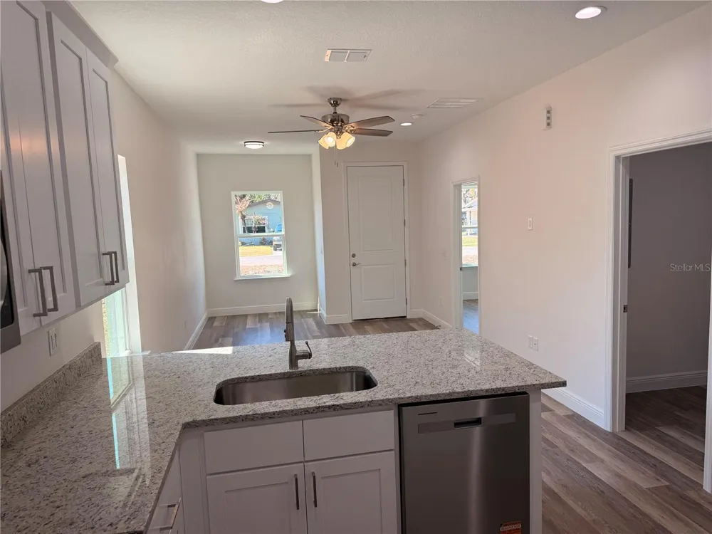 939 MOTON AVENUE Sanford, FL 32771