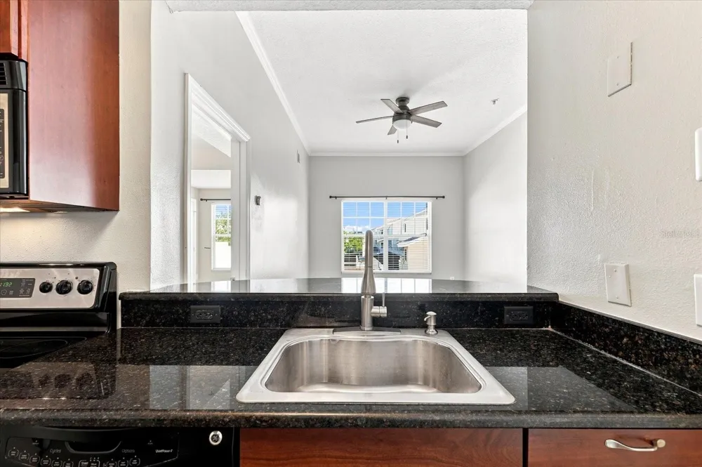 800 S DAKOTA AVENUE #435 Tampa, FL 33606