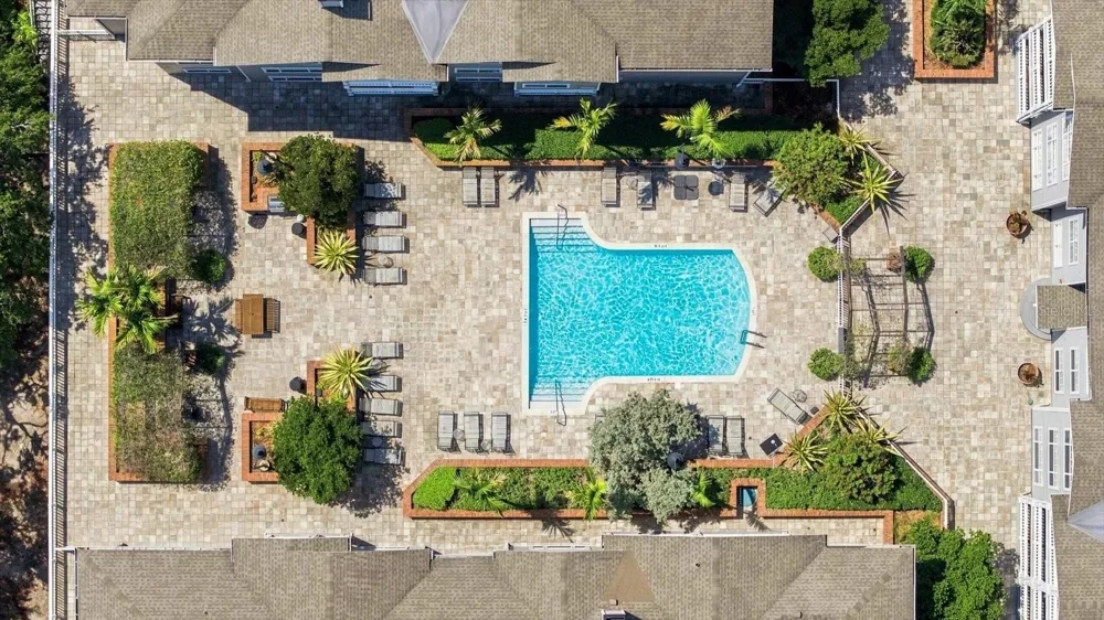800 S DAKOTA AVENUE #435 Tampa, FL 33606