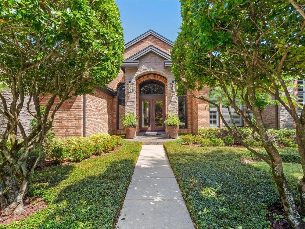 16211 VILLARREAL DE AVILA Tampa, FL 33613