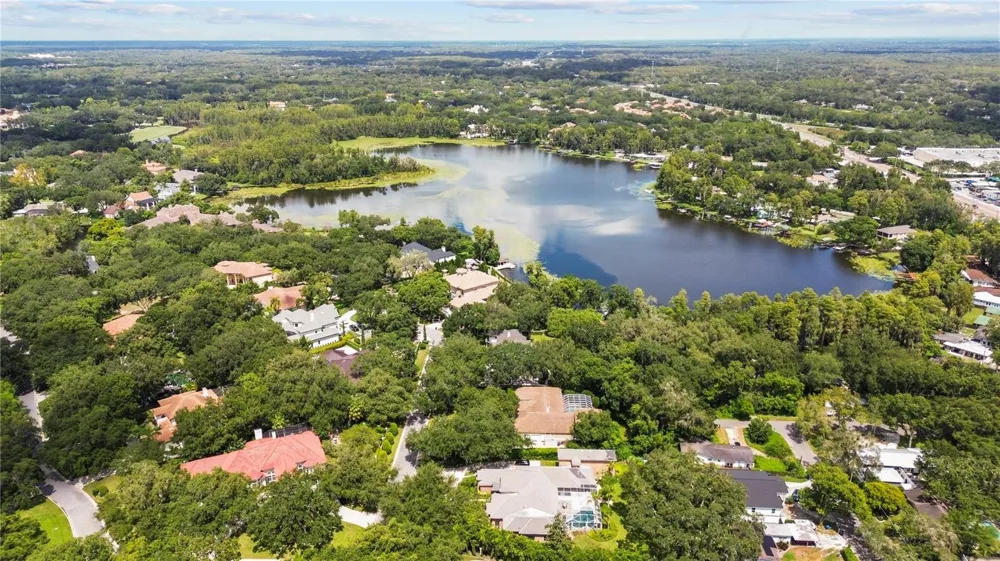 16211 VILLARREAL DE AVILA Tampa, FL 33613