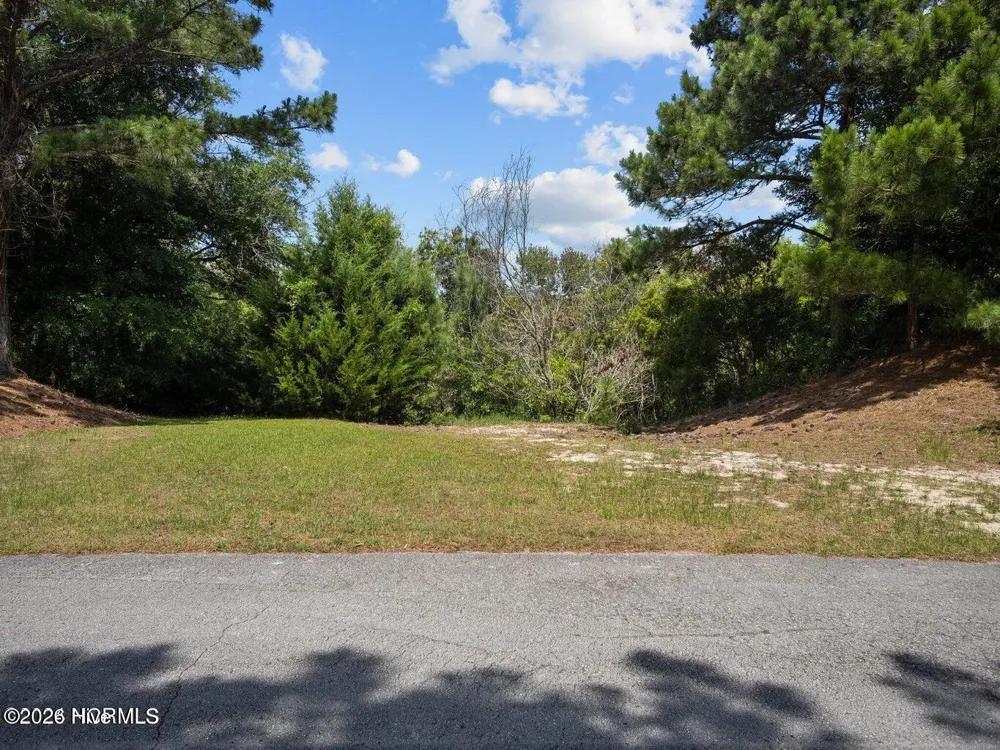 302 Governor Safford Lane Emerald Isle, NC 28594